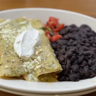 Chicken enchiladas verdes