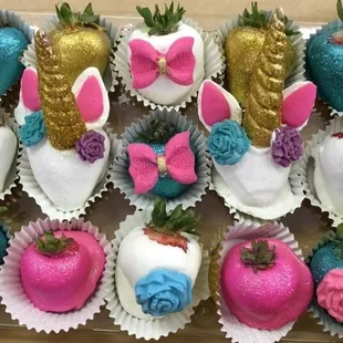 Custom unicorn strawberries.