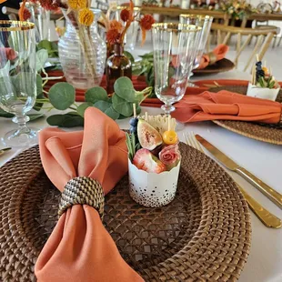 Mini charcuterie cups