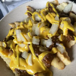 Chili cheese fries