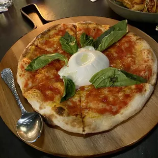 Burrata Pizza