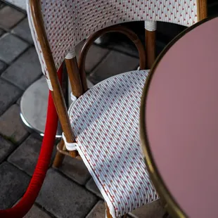 Gatti chairs and guéridon (bistro table)