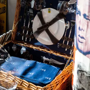 Pic-pic basket at the maison store