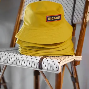 Ricard "bob" hats