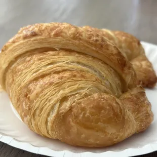 Plain croissant. Very doughy