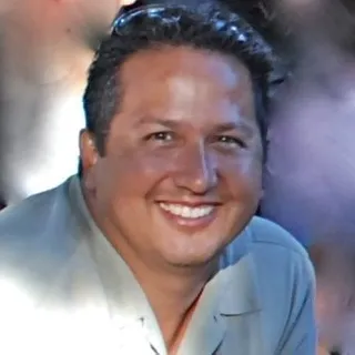 Alberto C.