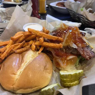 Brown Sugar Bacon Cheeseburger