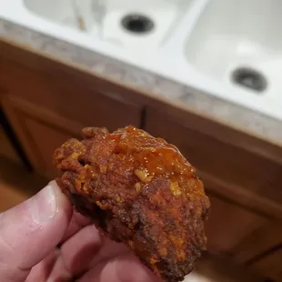 Boneless wings with minimal sauce