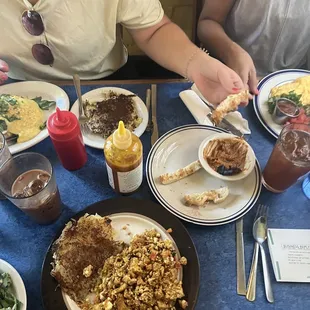 Hummus Chipotle Pesto Sandwich