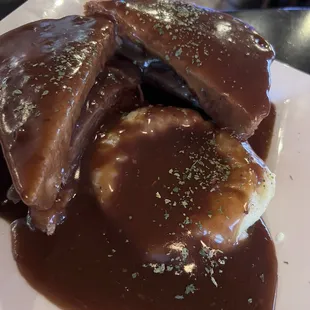 Hot Beef Sandwich ($8.99)