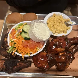 Wing and drumstick combo dinner