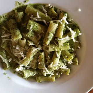 Pesto Rigatoni