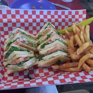 turkey avocado classic