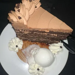 7 layer chocolate cake