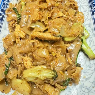 Pad See Ew chicken