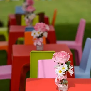 Keiki tables &amp; chairs