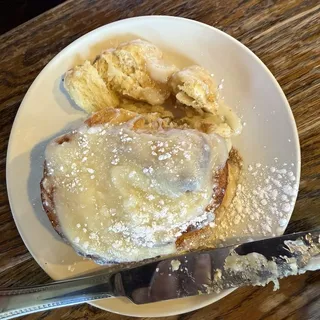 Huge Cinnamon Roll