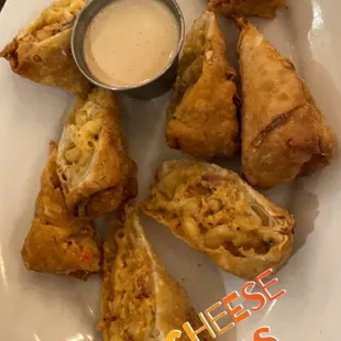 Mac and Cheese Egg Rolls
