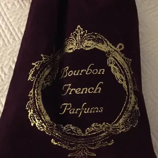 Custom made perfume appointment comes with one ounce of your created perfume