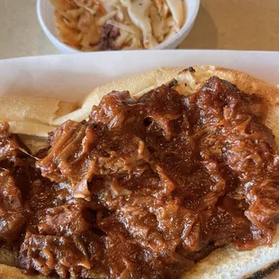 Vegan jackfruit sandwich