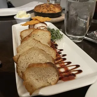 Burrata appetizer and bread