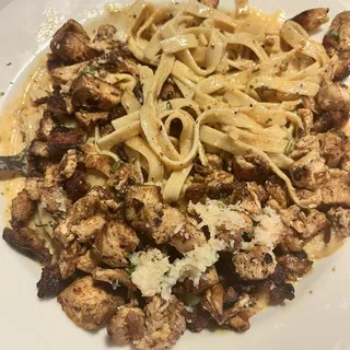 New Orleans Style Chicken Fettuccine Alfredo