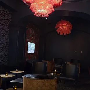 sushi and sashimi, interior