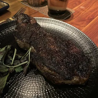 16 oz. New York Strip, Rangers Valley, Australia