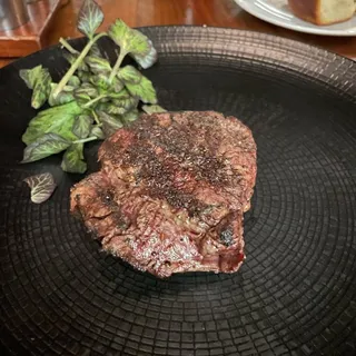 6 oz. Petit Filet, Snake River Farms, Washington