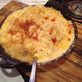Applewood Smoked Bacon Mac n Cheese