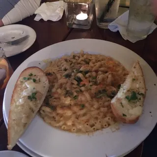 Crawfish Mac & Cheese