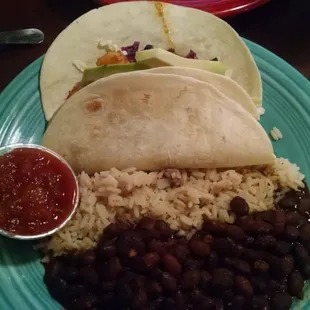 EXCELLENT shrimp tacos (were on special) but depressingly bland red beans n rice