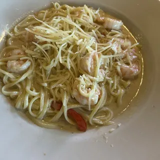 Parmesan Linguini Shrimp Pasta Lunch