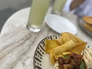 Sal Y Mar