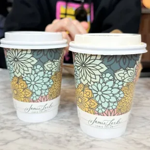 Flat white &amp; golden latte