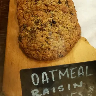 oatmeal raisin cookies