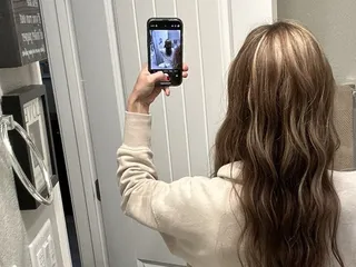 Willo Salons - Roseville
