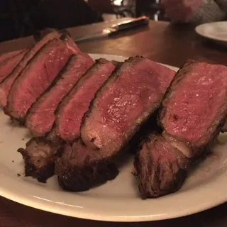 Tomahawk Ribeye 40oz