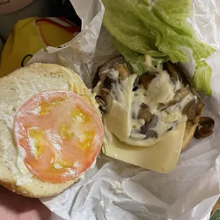 This is supposed to be a mushroom burger.
