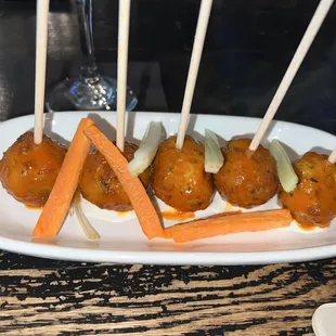 CHICKEN MEATBALLS
