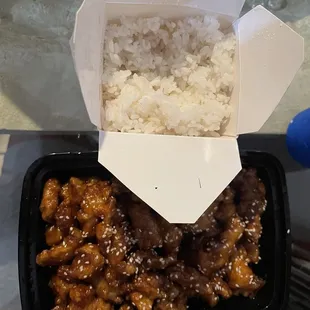 Sesame chicken and white rice