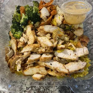 Chicken Grilled Chicken Breast Entree with roasted Veggies