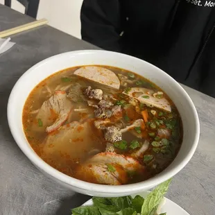 Bun bo hue