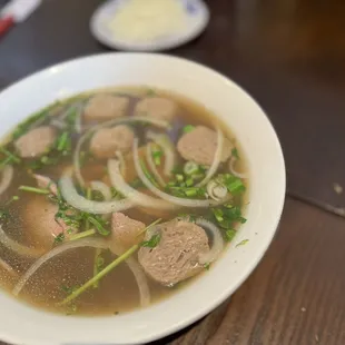 ramen and noodles, food