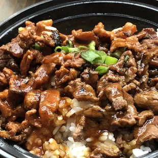 1/2 Spicy Pork 1/2 Beef bowl with white rice