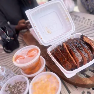 full rack ribs with 2 large sides