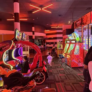 Bowlero Dallas