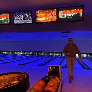 Bowling lanes