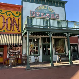 Pinnacle Peak Restraunt