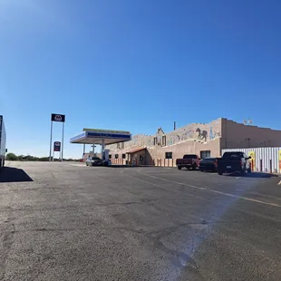 Bowlin&apos;s Old West Trading Post